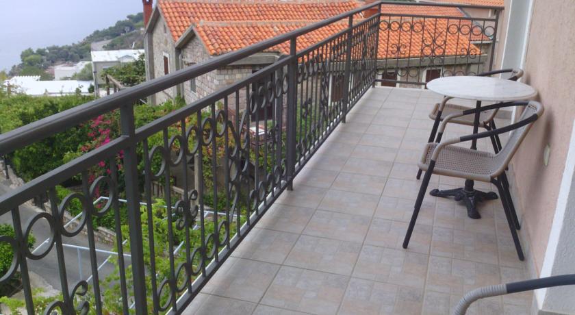 Apartments Mitrovic Podlicak Ilha Sveti Stefan Quarto foto