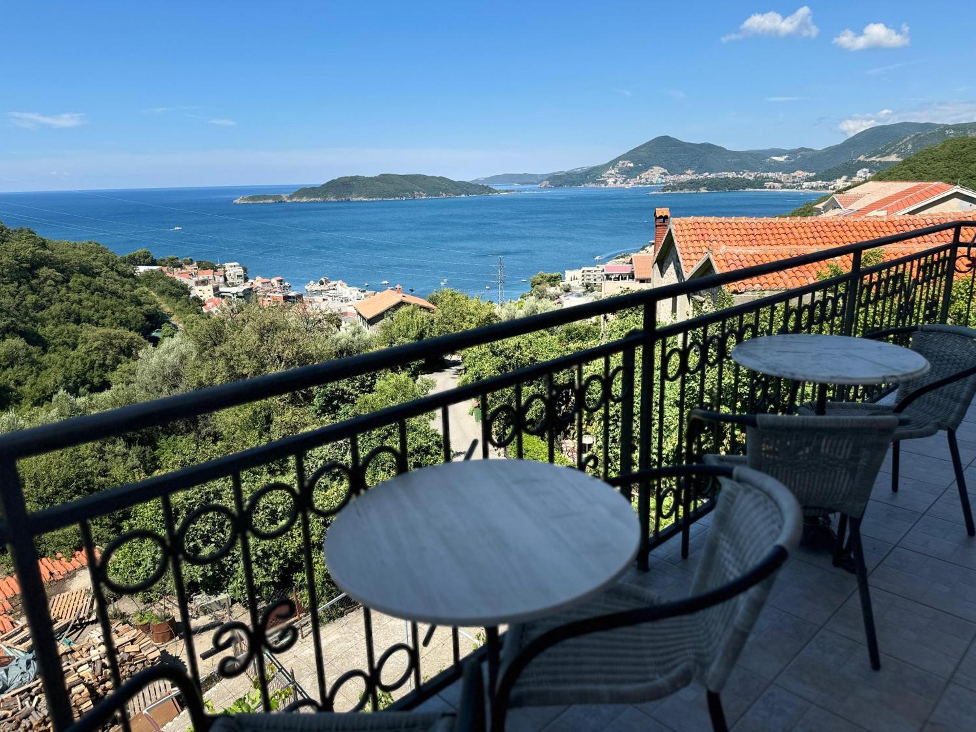 Apartments Mitrovic Podlicak Ilha Sveti Stefan Exterior foto