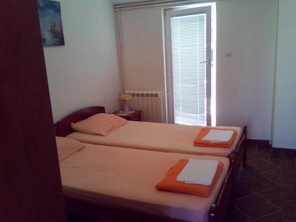 Apartments Mitrovic Podlicak Ilha Sveti Stefan Exterior foto