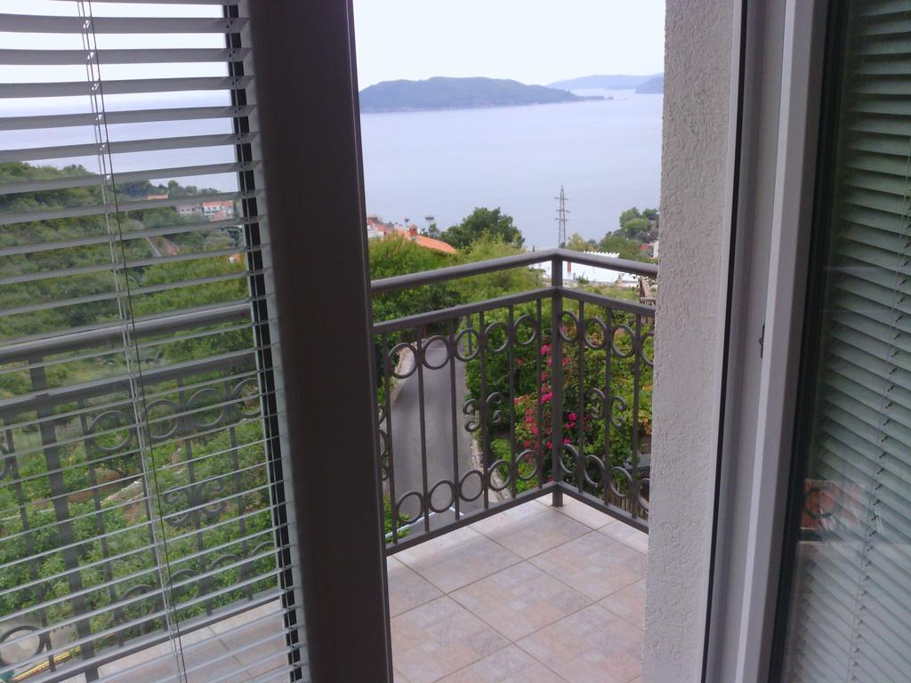 Apartments Mitrovic Podlicak Ilha Sveti Stefan Exterior foto