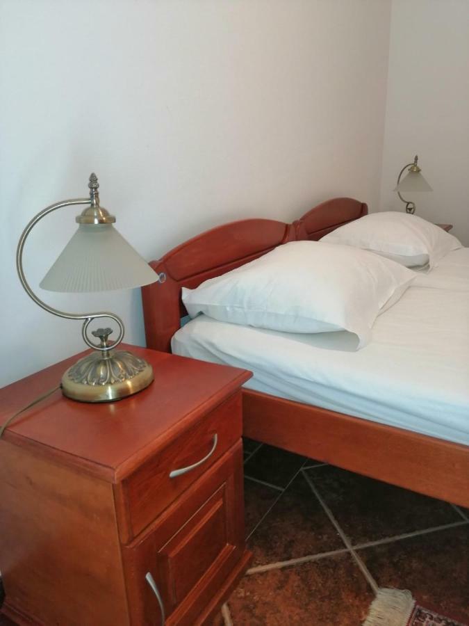 Apartments Mitrovic Podlicak Ilha Sveti Stefan Exterior foto